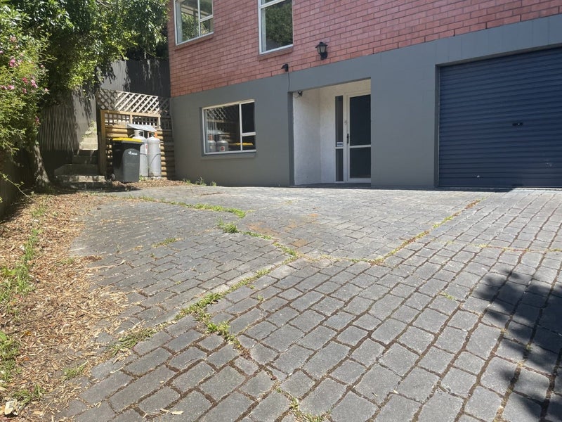 69 Grosvenor Street, Kensington, Dunedin - Carousel 2