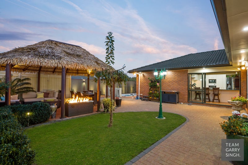 26 Castlehill Court, Wattle Downs, Auckland - Carousel 2