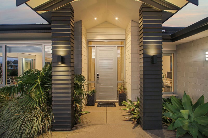 5 Old Orchard Lane, Waiau Pa, Pukekohe - Carousel 1