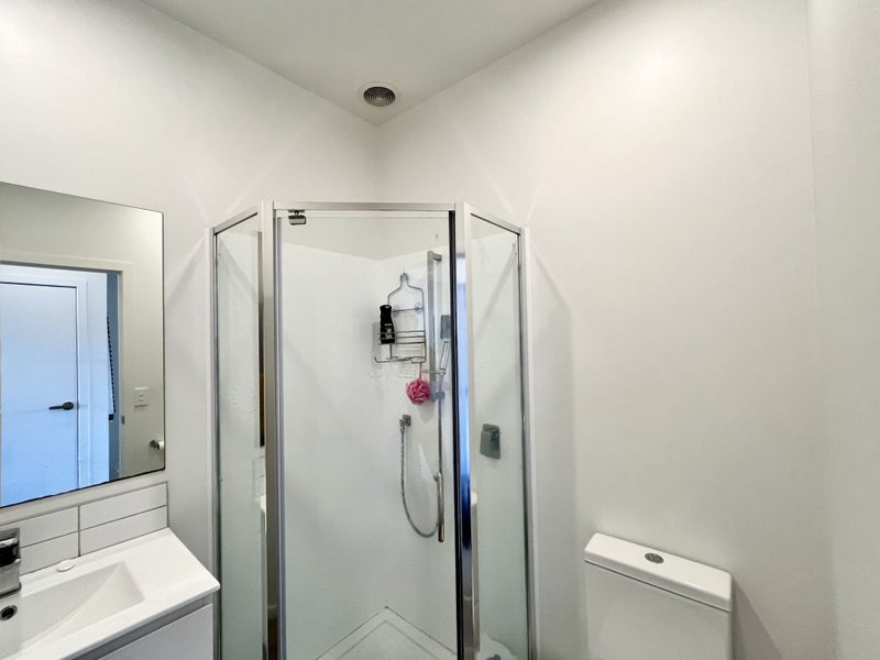 18/28 Westgate Drive, Westgate, Auckland - Carousel 7