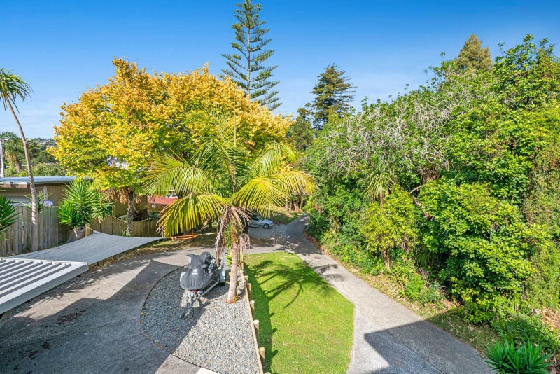 806A Beach Road, Browns Bay, Auckland - Carousel 24