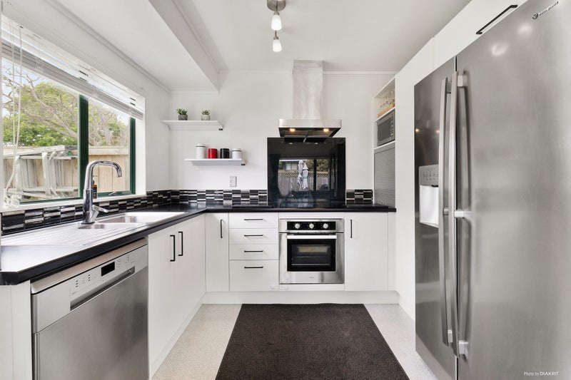 2A Kay Road, Panmure, Auckland - Carousel 1