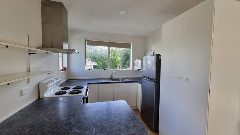 17A Peter Mulgrew Street, New Windsor, Auckland - Carousel 2