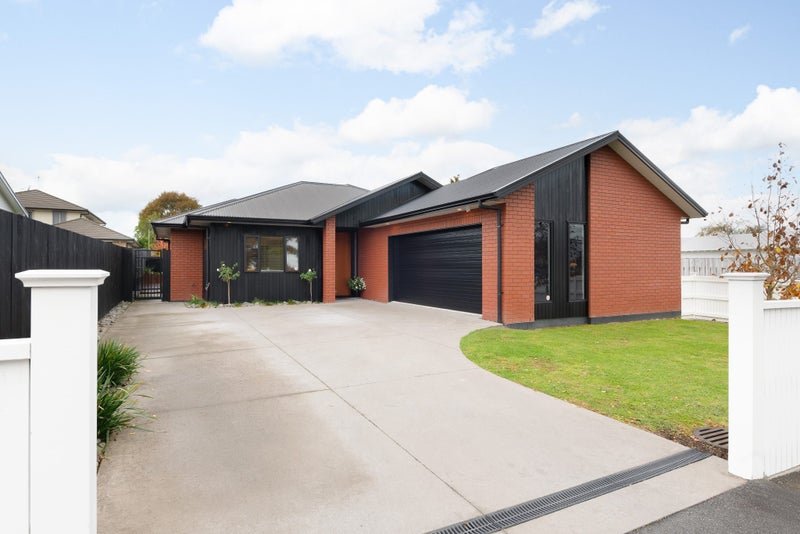 48A MacFarlane Street, Hamilton East, Hamilton - Carousel 1