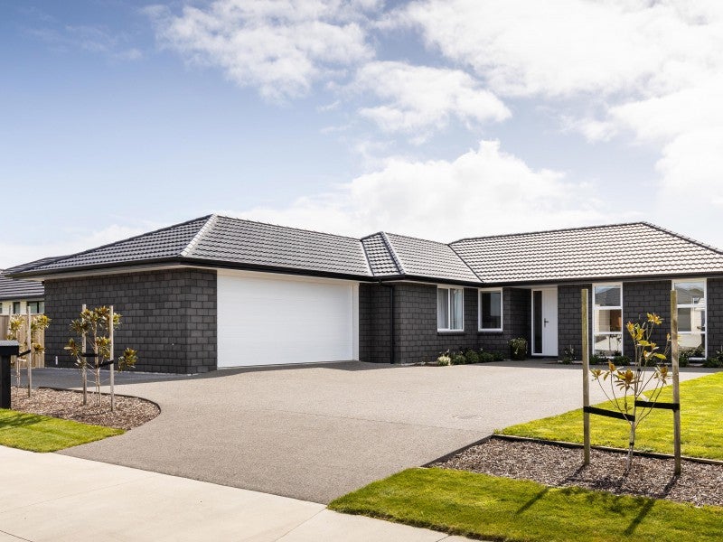 13 Longstaff Drive, Bell Block, New Plymouth - Carousel 1