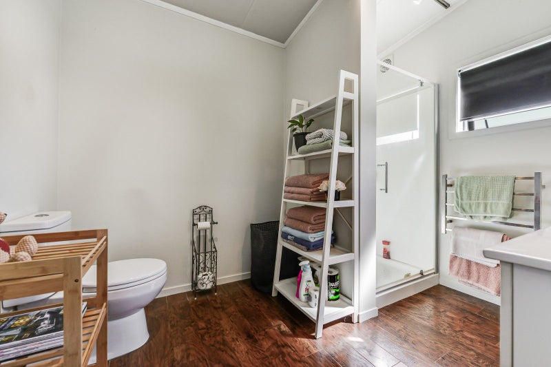 12 Charles Crescent, Beerescourt, Hamilton - Carousel 26