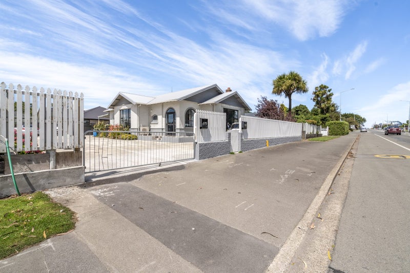 172 Elles Road, Georgetown, Invercargill - Carousel 20