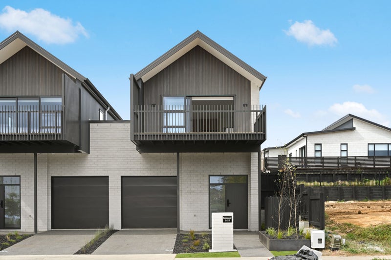 23 Akakura Terrace, Peacocke, Hamilton - Carousel 1