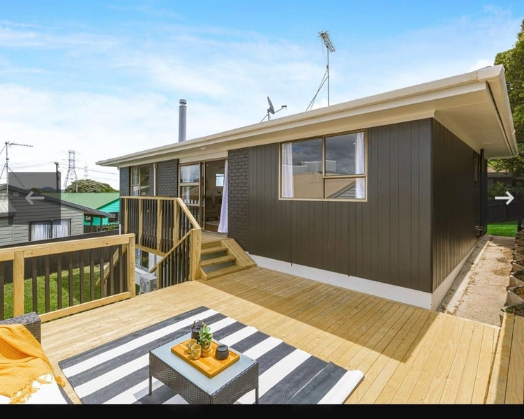 4/4 Church Street, Onehunga, Auckland - Carousel 1