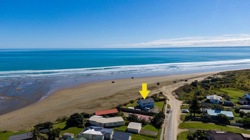 27 Kaka Street, Ahipara, Kaitaia - Carousel 1