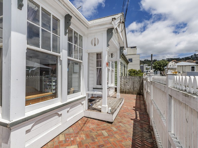 10 Green Street, Newtown, Wellington - Carousel 2