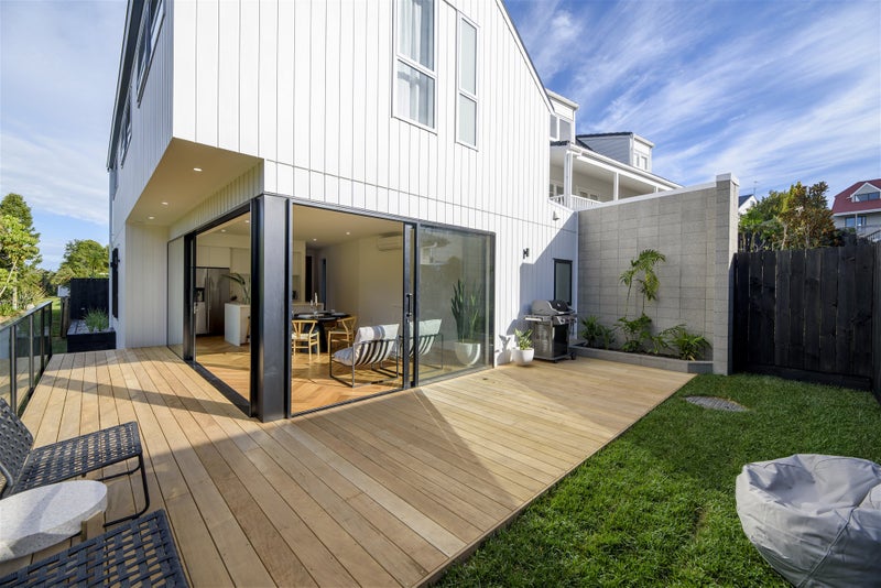 17A Kitewao Street, Northcote, Auckland - Carousel 20