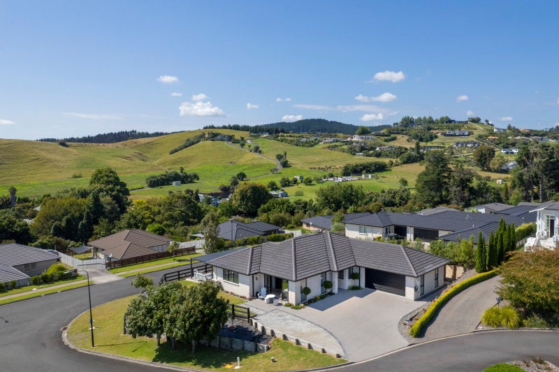 1 Matariki View, Welcome Bay, Tauranga - Carousel 2