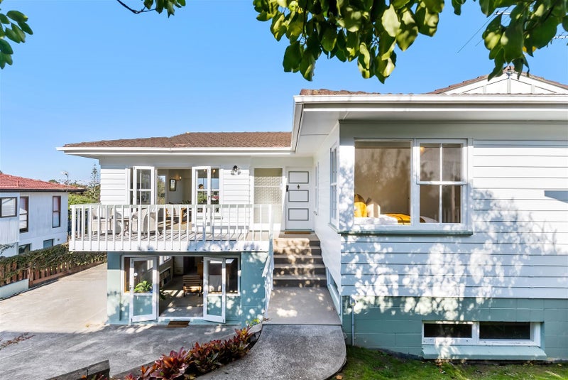 34 Grenada Avenue, Forrest Hill, Auckland - Carousel 2