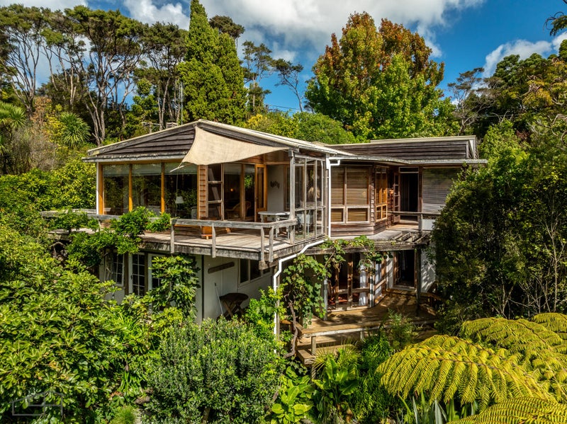 38 Opou Road, Titirangi, Auckland - Carousel 2