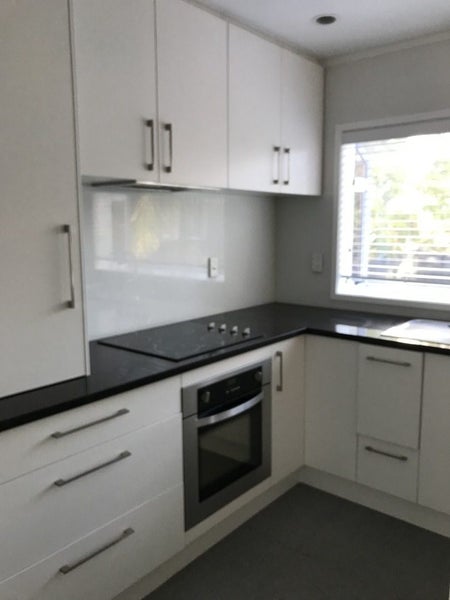 27 Park Hill Road, Birkenhead, Auckland - Carousel 2