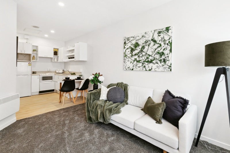 11D/126 The Terrace, Wellington Central, Wellington - Carousel 2