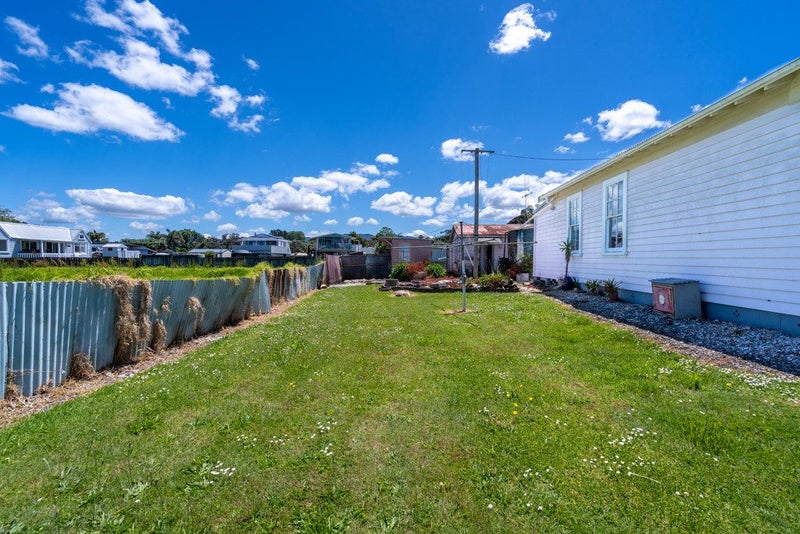 923 East Coast Road, Pokeno - Carousel 12