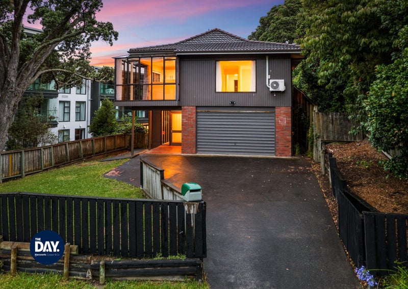 6 Ridge Valley Drive, Browns Bay, Auckland - Carousel 1
