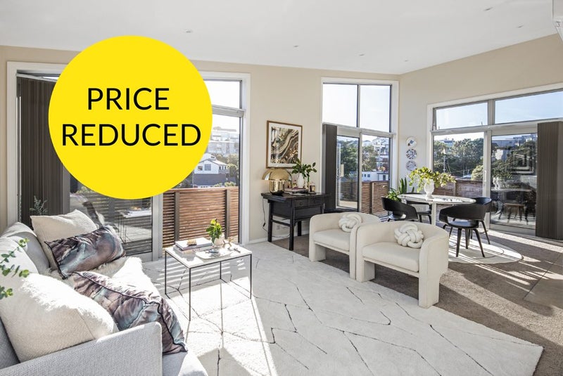 3A Shalimar Crescent, Khandallah, Wellington - Carousel 1