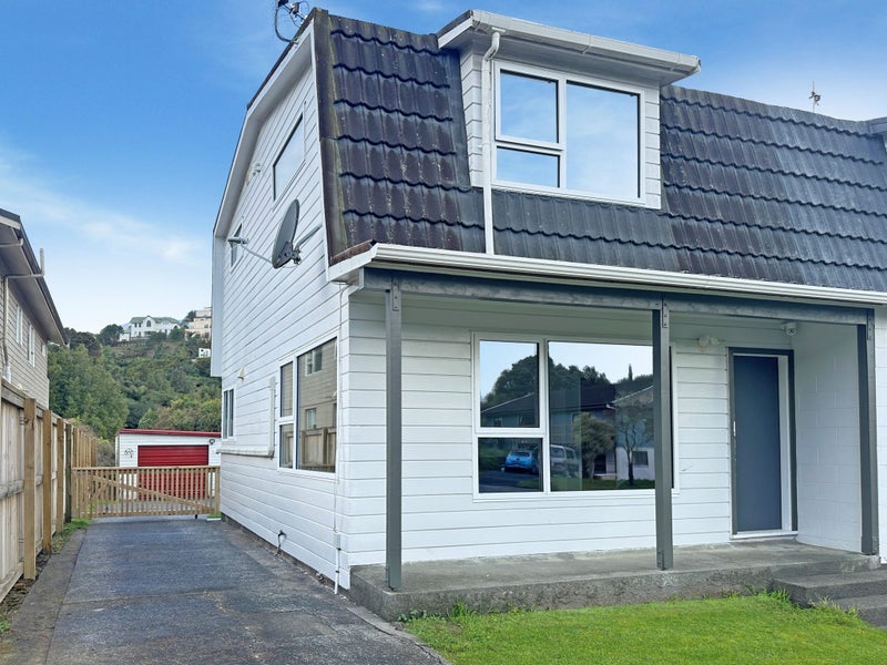 34A Viewmont Drive, Harbour View, Lower Hutt - Carousel 1