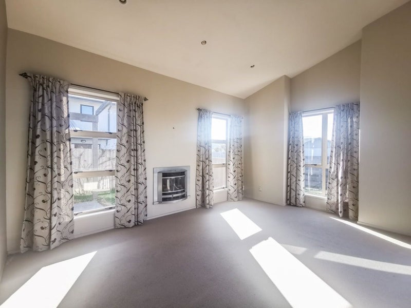 111 Aston Drive, Waimairi Beach, Christchurch - Carousel 2