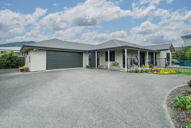 23 Liverpool Terrace, Stoke, Nelson - Carousel 1