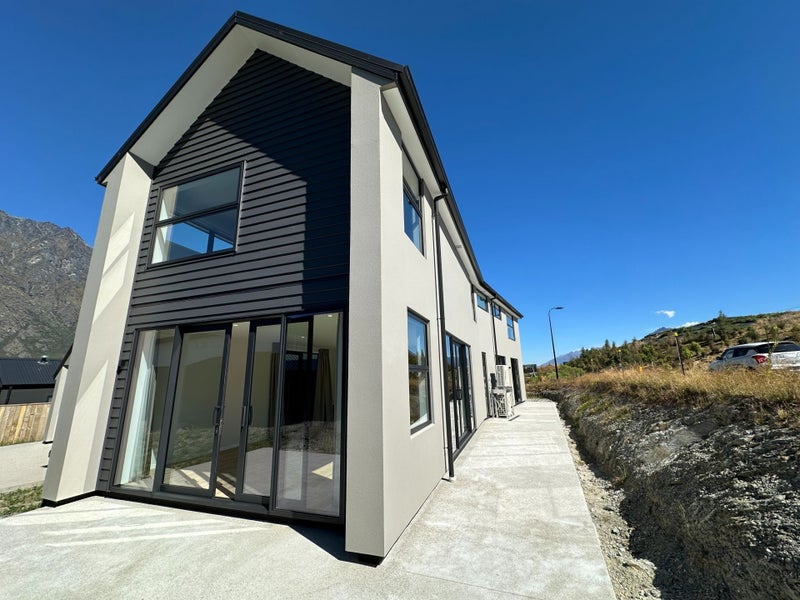 14 Southdown Road, Jacks Point, Queenstown - Carousel 17