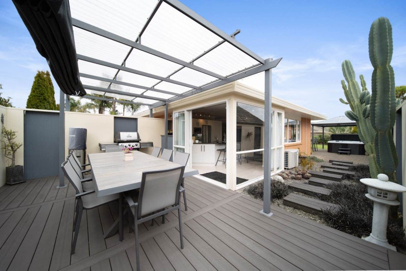 15 Amadeus Place, Northpark, Auckland - Carousel 1