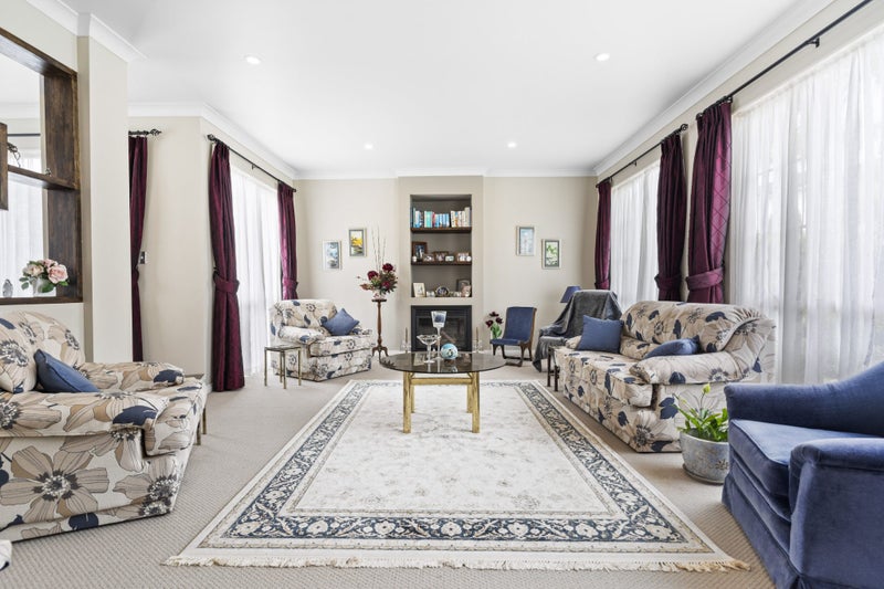 52 Amberwood Drive, Northpark, Auckland - Carousel 2