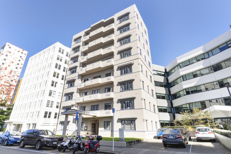 12/127 Molesworth Street, Thorndon, Wellington - Carousel 2