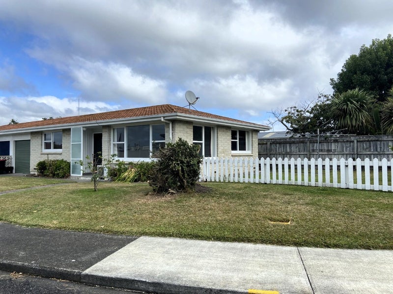 2/900 Townshend Place, Saint Leonards, Hastings - Carousel 2