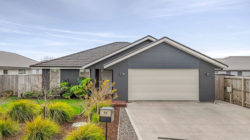 44 Borck Avenue,  Appleby , Richmond - Carousel 1