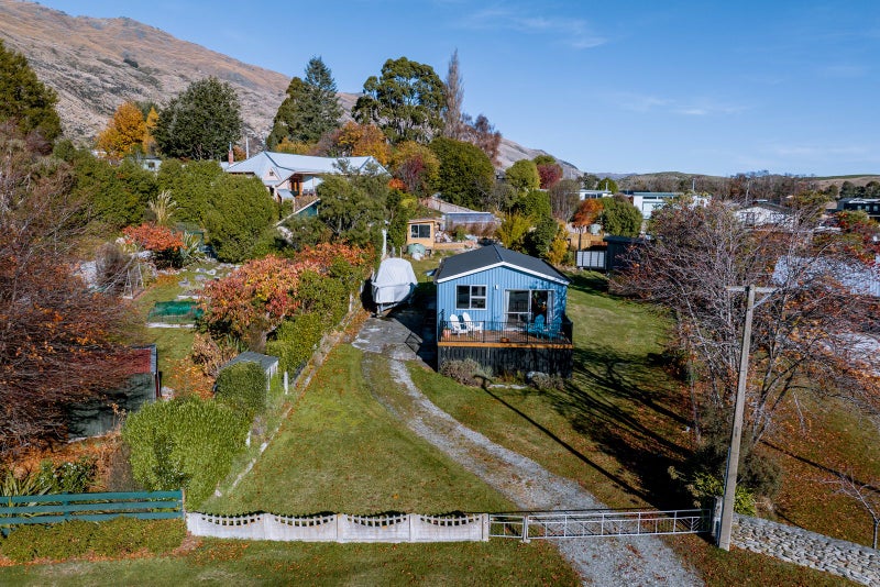 35 Wesney Terrace, Kingston - Carousel 31