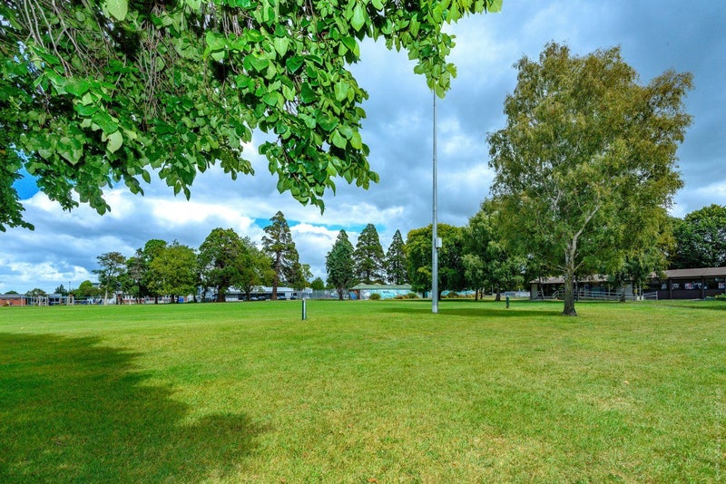 1/45 Shannon Place, Belfast, Christchurch - Carousel 24