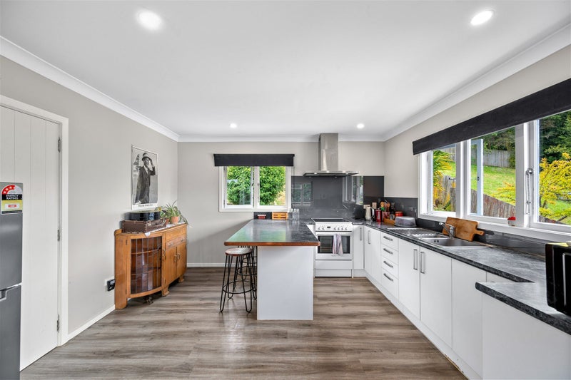 8 Lucas Terrace, Stepneyville, Nelson - Carousel 1