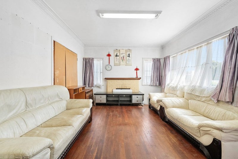 35 Sturges Avenue, Otahuhu, Auckland - Carousel 2