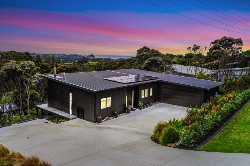 5 Dolphin Place, Whangarei - Carousel 1