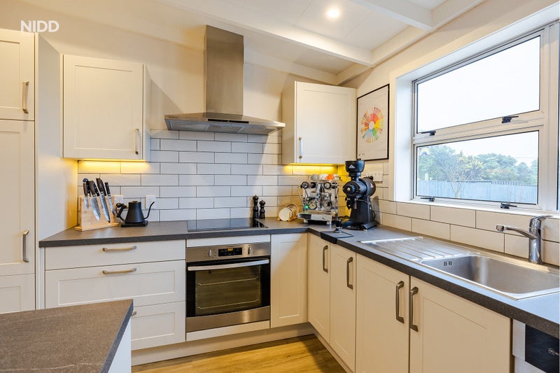 46 Hunt Street, Andersons Bay, Dunedin - Carousel 2