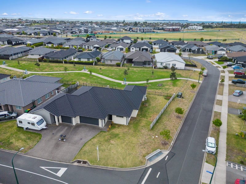 2 Naeo Close, Papamoa Beach, Papamoa - Carousel 2
