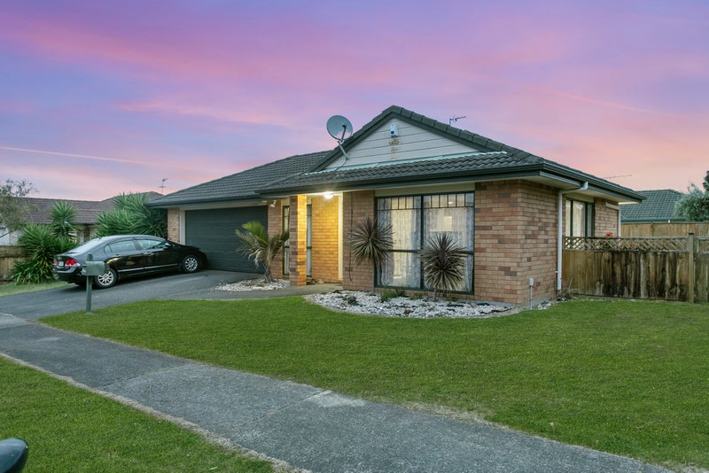 47 Sandwick Drive, Weymouth, Auckland - Carousel 2