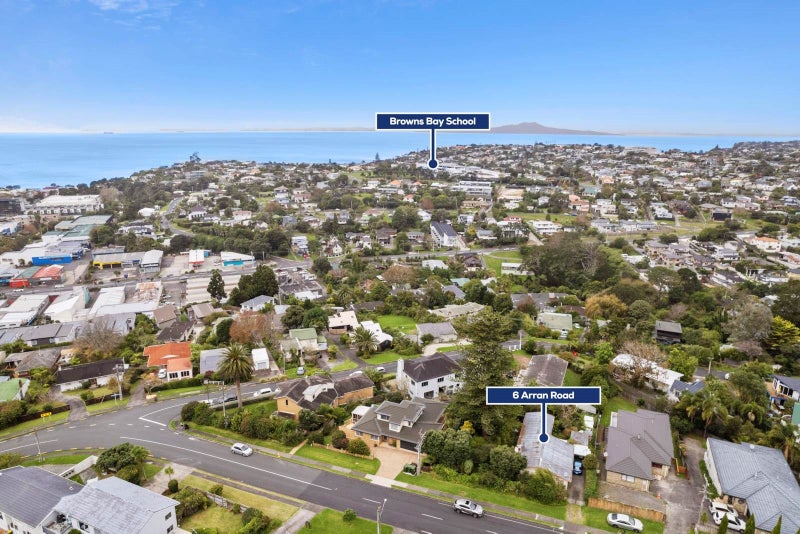6 Arran Road, Browns Bay, Auckland - Carousel 7