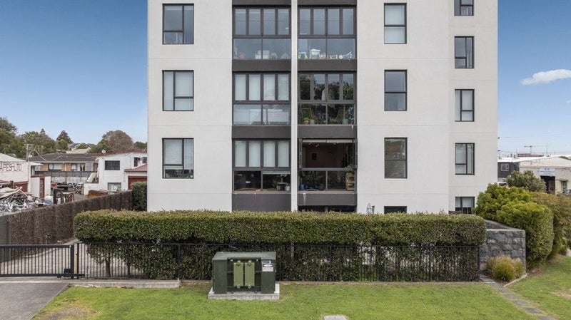 102/82 Jellicoe Road, Panmure, Auckland - Carousel 31
