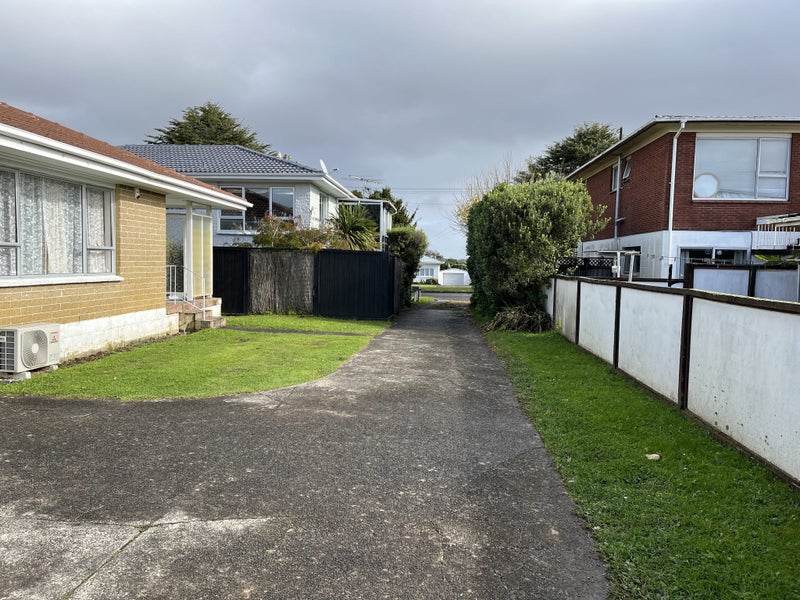 3/73 Moana Avenue, Onehunga, Auckland - Carousel 1