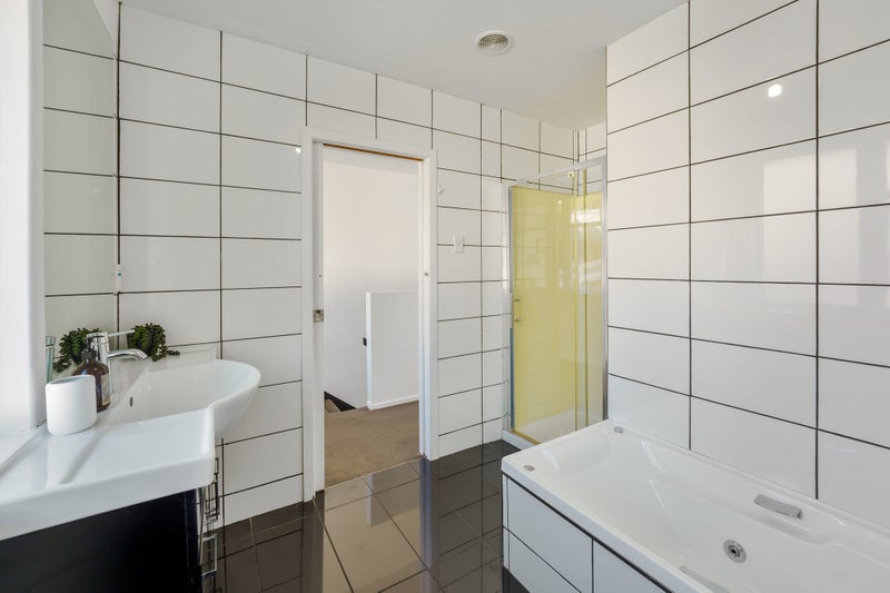 58 Leicester Street, Cannons Creek, Porirua - Carousel 6