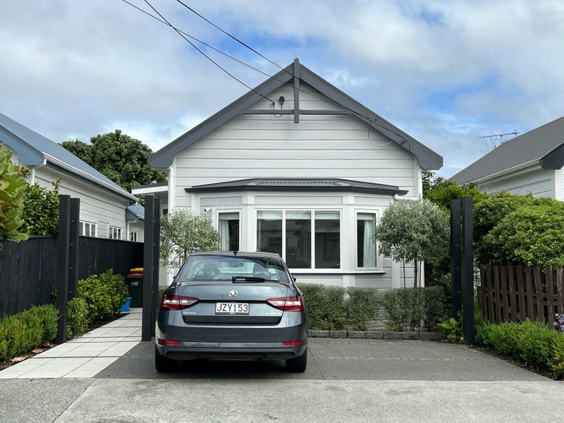 35 Richmond Street, Petone, Lower Hutt - Carousel 21