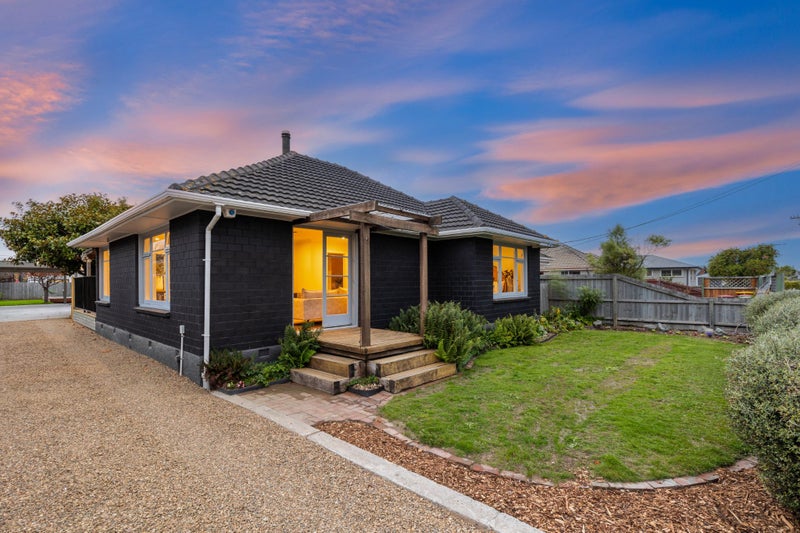 98 Willryan Avenue, New Brighton, Christchurch - Carousel 1