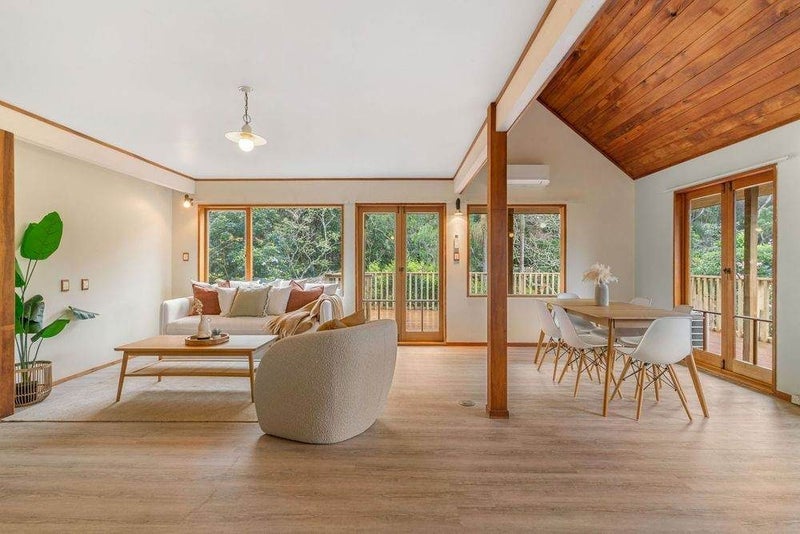 27 Moir Point Road, Mangawhai Heads, Mangawhai - Carousel 1