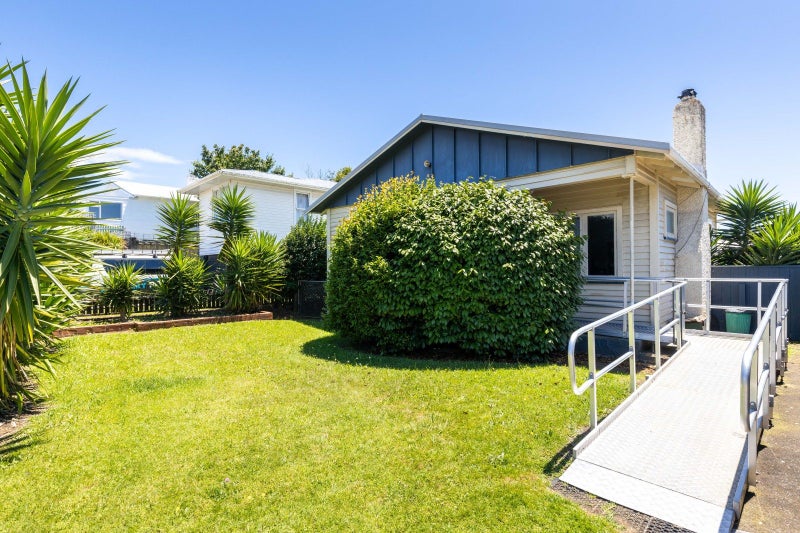 540 Devon Street West, Blagdon, New Plymouth - Carousel 2