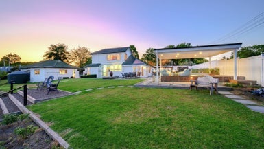 241 Point View Drive, Dannemora, Auckland - Carousel 1